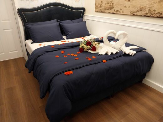 Romanticky ozdobená postel - Wellness Puštík.jpg