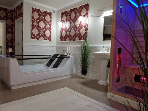 Wellness Puštík - noční wellness Elegance.jpg