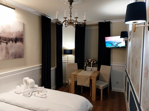 Wellness Puštík - obývací pokoj apartmánu Elegance.jpg