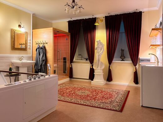 Zámecký apartmán Puštík - privátní wellness.jpg